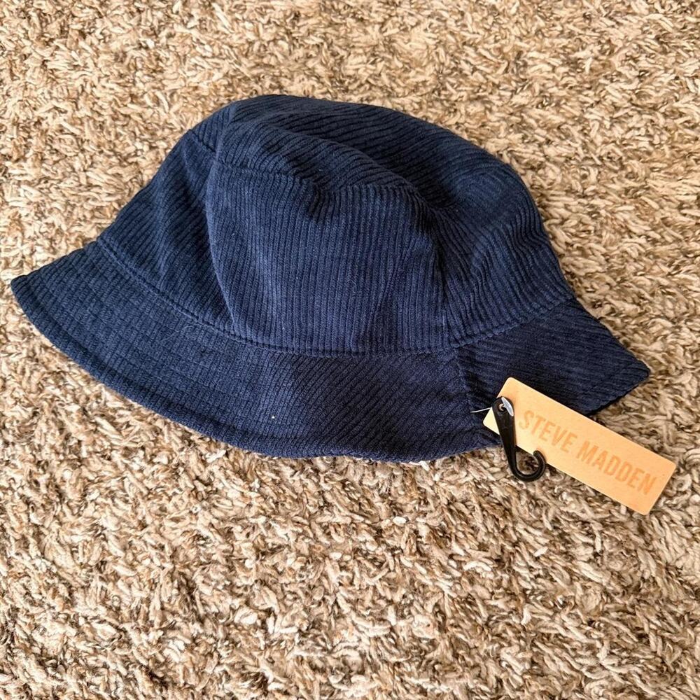 Steve Madden Bucket Hat